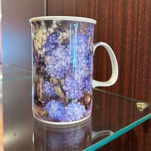 Ashdene of Australia International Collection Fine Bone China Mug